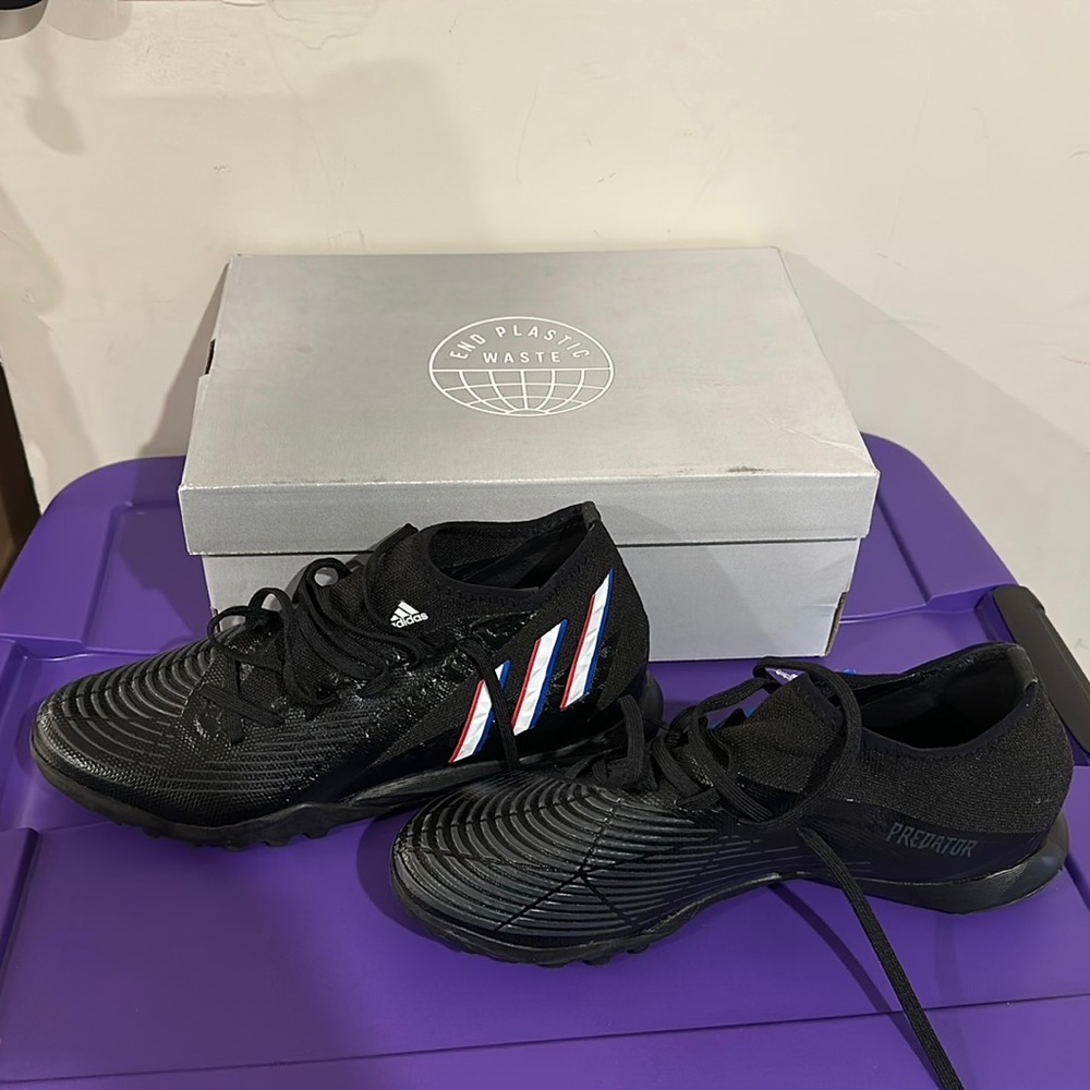 Adidas Predator Edge 3 size M 8.5 or W 9.5 - Picture 4 of 5
